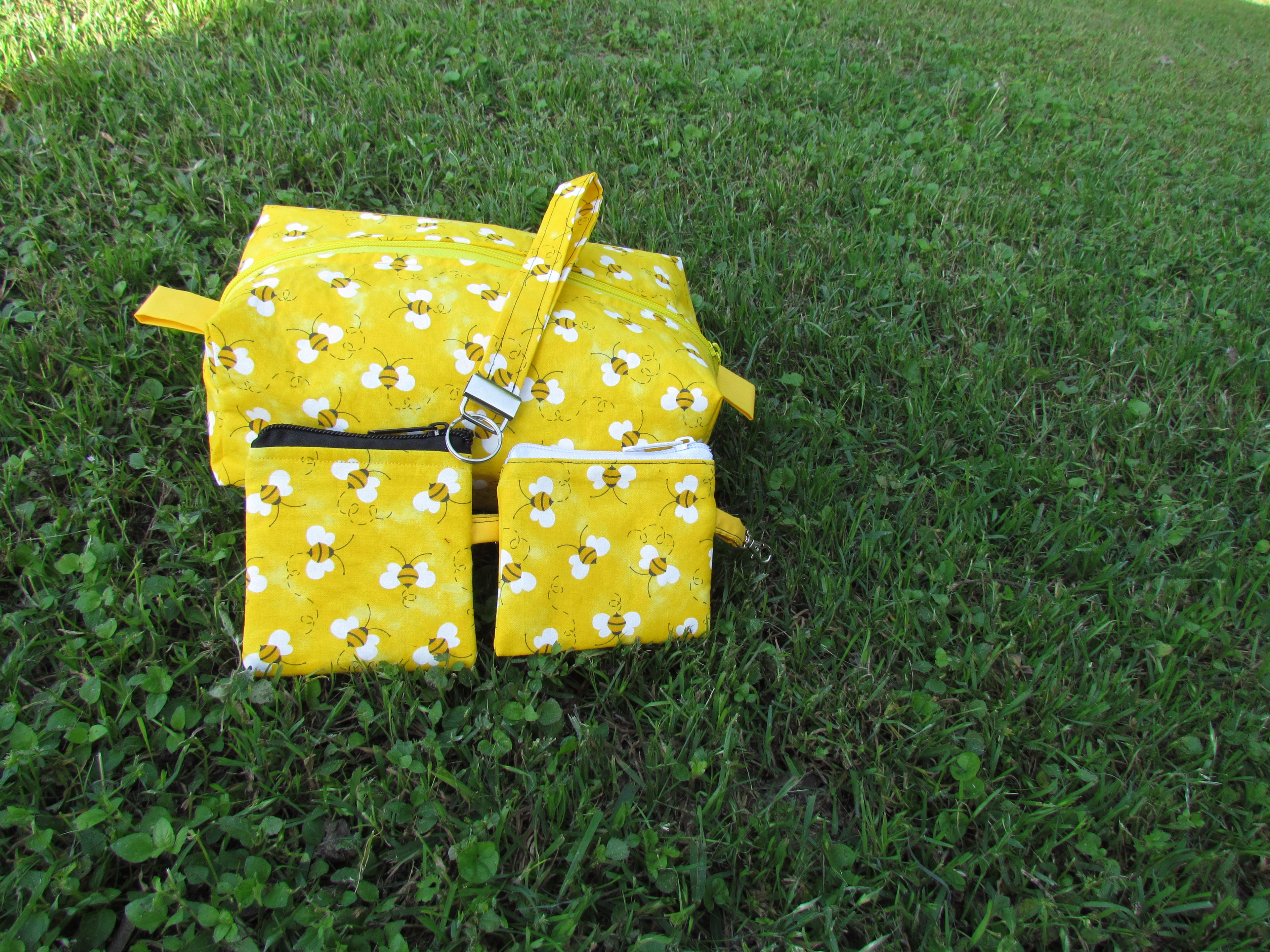 Deluxe Bee Happy Bundle