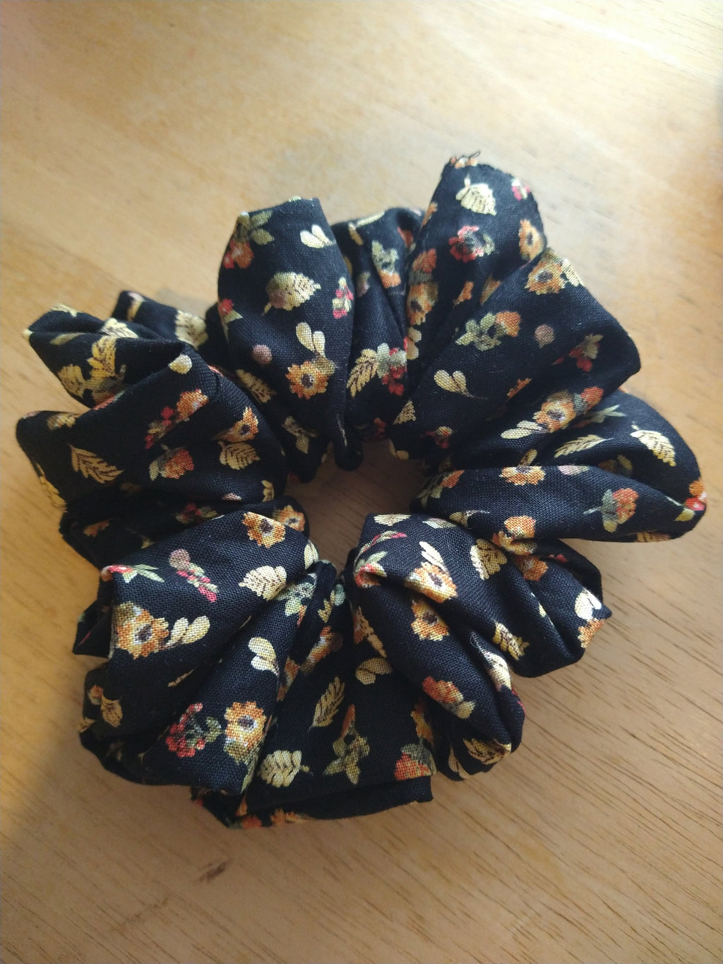 Golden Flowers Scrunchie