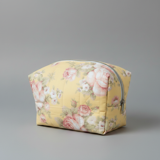 Lydia Boxy Bag – Medium Gray Background